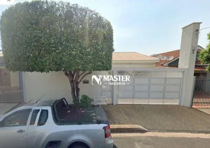 Casa com 3 Quartos à venda, 200m² no Jardim Maria Izabel, Marília