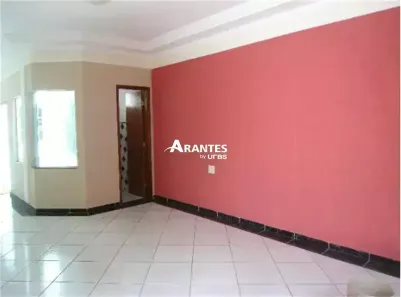 Casa com 3 Quartos à venda, 250m² no Santa Mônica, Uberlândia