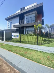 Sobrado com 3 Quartos à venda, 421m² no Jardim Cidade Monções, Maringá