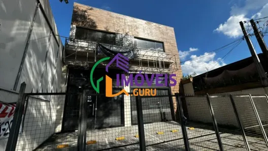 Ponto Comercial para venda ou aluguel, 300m² no Barbosas, Arujá