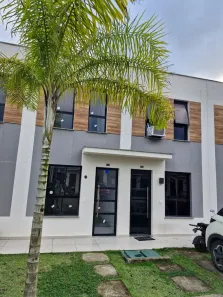 Casa de Condomínio com 2 Quartos à venda, 58m² no Vargem Grande, Rio de Janeiro