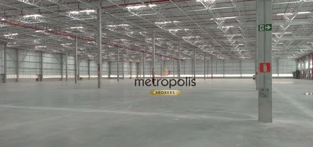 Galpão/Depósito/Armazém para alugar, 2115m² no Água Espraiada, Embu das Artes