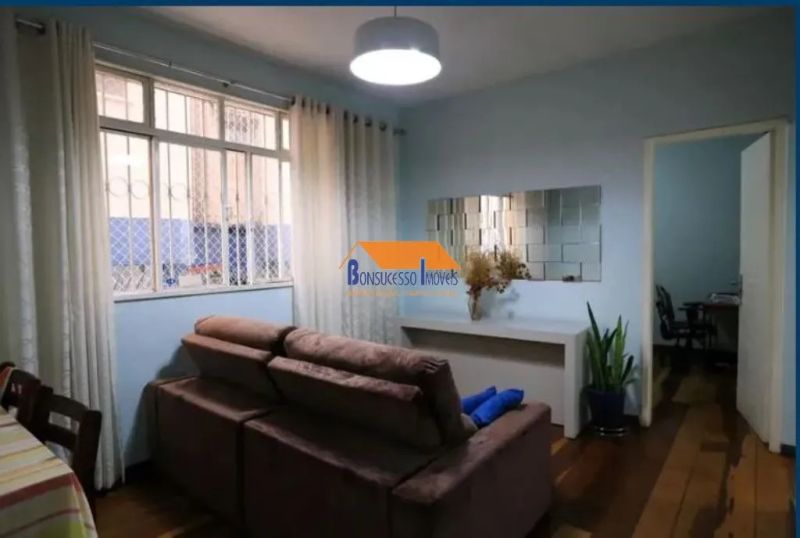 Apartamento com 3 quartos — Sagrada Família, Belo Horizonte