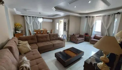 Casa com 5 Quartos à venda, 300m² no Zé Garoto, São Gonçalo