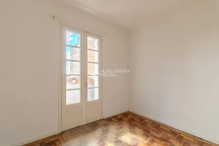 Apartamento com 2 Quartos à venda, 63m² no Moinhos de Vento, Porto Alegre