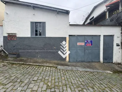 Apartamento com 2 Quartos para alugar, 70m² no Centro, Nova Friburgo