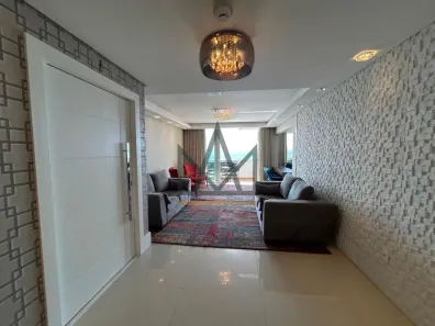 Apartamento com 3 Quartos para alugar, 162m² no Centro, Florianópolis