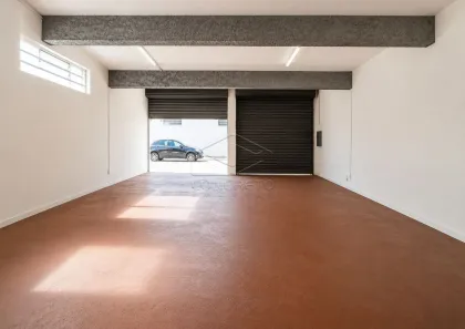 Ponto Comercial para alugar, 300m² no Centro, Jaú