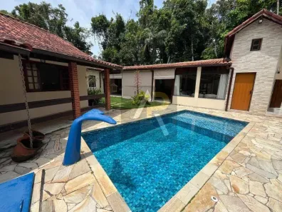 Casa de Condomínio com 5 Quartos para alugar, 200m² no Guaratuba, Bertioga