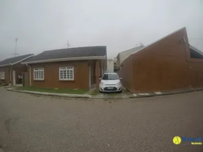 Casa com 3 Quartos para alugar, 78m² no Boqueirão, Curitiba