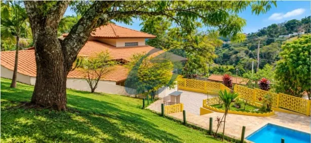 Fazenda/Sítio com 3 Quartos à venda, 250m² no Portão, Atibaia