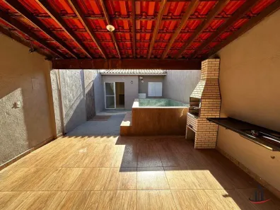Casa de Condomínio com 3 Quartos à venda, 70m² no Recreio dos Bandeirantes, Uberaba