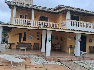 Casa de Condomínio com 4 Quartos à venda, 219m² no Buraquinho, Lauro de Freitas