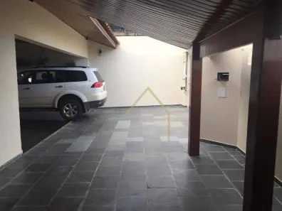 Casa com 3 Quartos à venda, 210m² no Chácara Machadinho II, Americana