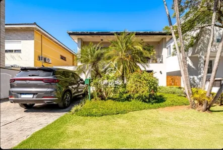 Casa de Condomínio com 4 Quartos à venda, 340m² no Alphaville, Santana de Parnaíba