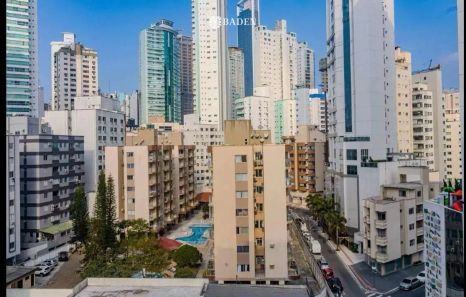 Apartamento com 2 Quartos à venda, 90m² no Centro, Balneário Camboriú
