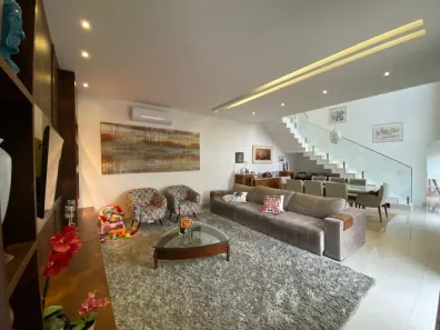Casa com 4 Quartos à venda, 282m² no Jardim Karaíba, Uberlândia