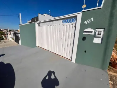 Casa com 2 Quartos para alugar, 215m² no Jardim Esplanada II, Indaiatuba