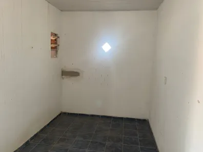 Prédio Comercial com 3 Quartos à venda, 200m² no Porto Sao Pedro, Macau