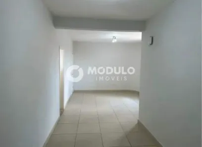 Apartamento com 3 Quartos à venda, 128m² no Osvaldo Rezende, Uberlândia
