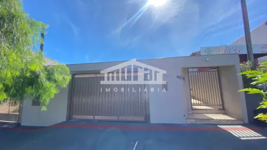 Imóvel Comercial com 2 Quartos para alugar, 240m² no Ipanema, Londrina