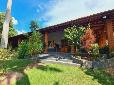 Fazenda/Sítio com 4 Quartos à venda, 600m² no , Porto Feliz