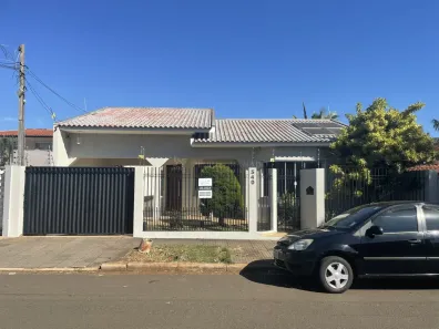 Casa com 3 Quartos à venda, 365m² no Vila Nova, Maringá