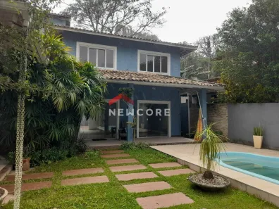 Casa de Condomínio com 5 Quartos à venda, 252m² no Sapê, Niterói