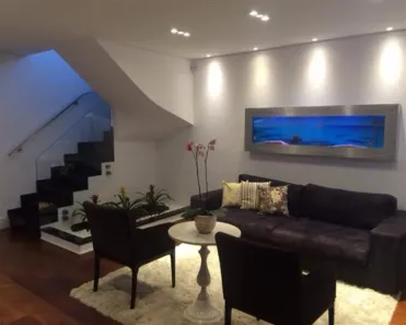 Sobrado com 4 Quartos à venda, 340m² no Jardim Virginia Bianca, São Paulo