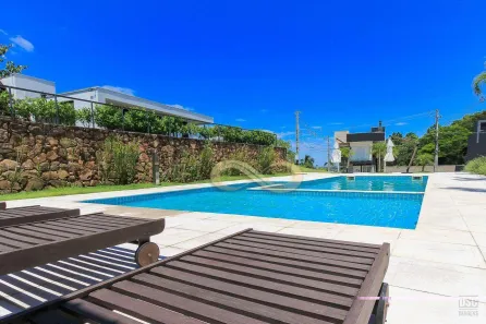 Casa de Condomínio com 3 Quartos à venda, 90m² no Jansen, Gravataí