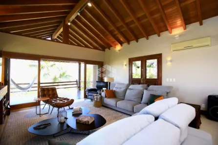 Casa de Condomínio com 3 Quartos à venda, 249m² no Campo Novo, Porto Alegre