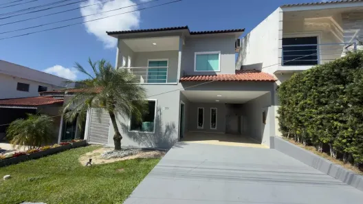 Casa de Condomínio com 3 Quartos para alugar, 290m² no Colônia Terra Nova, Manaus
