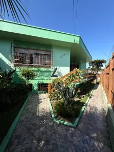 Casa com 3 Quartos à venda, 500m² no São Virgílio, Caxias do Sul