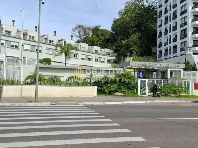 Casa de Condomínio com 3 Quartos à venda, 250m² no Santa Tereza, Porto Alegre