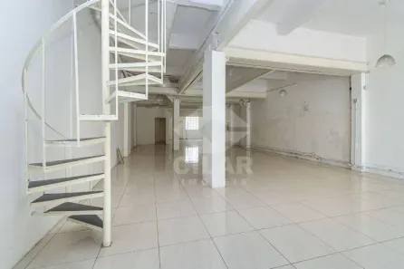 Ponto Comercial para alugar, 300m² no Petrópolis, Porto Alegre