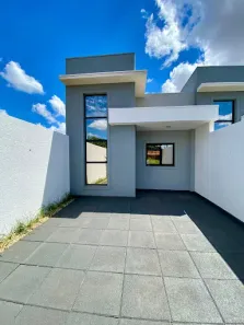Casa com 2 Quartos à venda, 68m² no Esmeralda, Cascavel