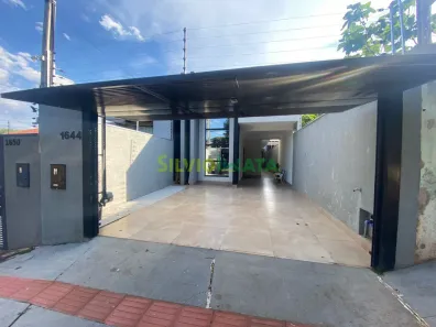 Casa com 3 Quartos à venda, 114m² no Jardim Alvorada, Maringá