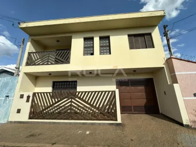 Casa com 4 Quartos à venda, 216m² no Jardim São João Batista, São Carlos