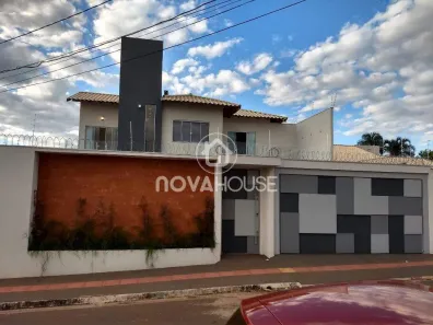 Sobrado com 4 Quartos à venda, 223m² no Jardim Alto São Francisco, Campo Grande