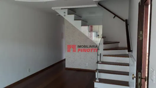 Sobrado com 3 Quartos à venda, 180m² no Rudge Ramos, São Bernardo do Campo