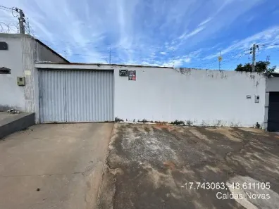 Casa com 2 Quartos à venda, 235m² no Caldas do Oeste, Caldas Novas