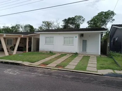 Casa de Condomínio com 3 Quartos para alugar, 70m² no Tarumã, Manaus