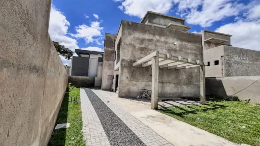 Casa de Condomínio com 3 Quartos à venda, 130m² no Capão Raso, Curitiba