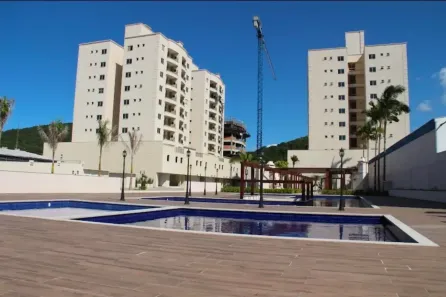 Apartamento com 2 Quartos à venda, 77m² no Santa Regina, Camboriú