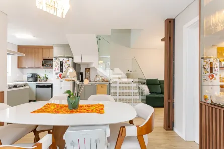 Sobrado com 3 Quartos à venda, 114m² no Portão, Curitiba
