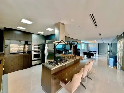 Cobertura com 4 Quartos à venda, 400m² no Centro, Balneário Camboriú