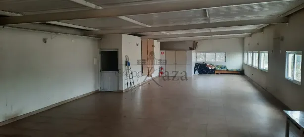Prédio Comercial à venda, 450m² no Vila Industrial, São José dos Campos