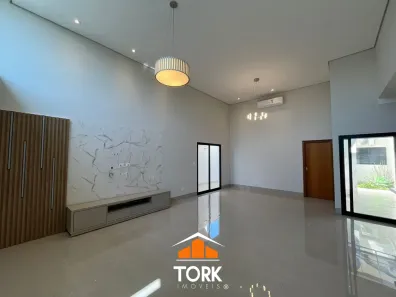 Casa de Condomínio com 3 Quartos à venda, 162m² no Porto Seguro Residence, Presidente Prudente