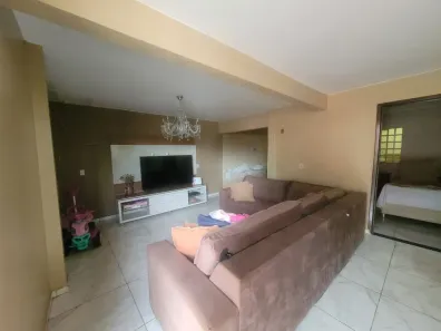 Sobrado com 4 Quartos à venda, 150m² no Mont Serrat Paiva, Novo Gama