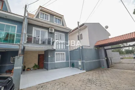 Casa de Condomínio com 4 Quartos à venda, 133m² no Guabirotuba, Curitiba